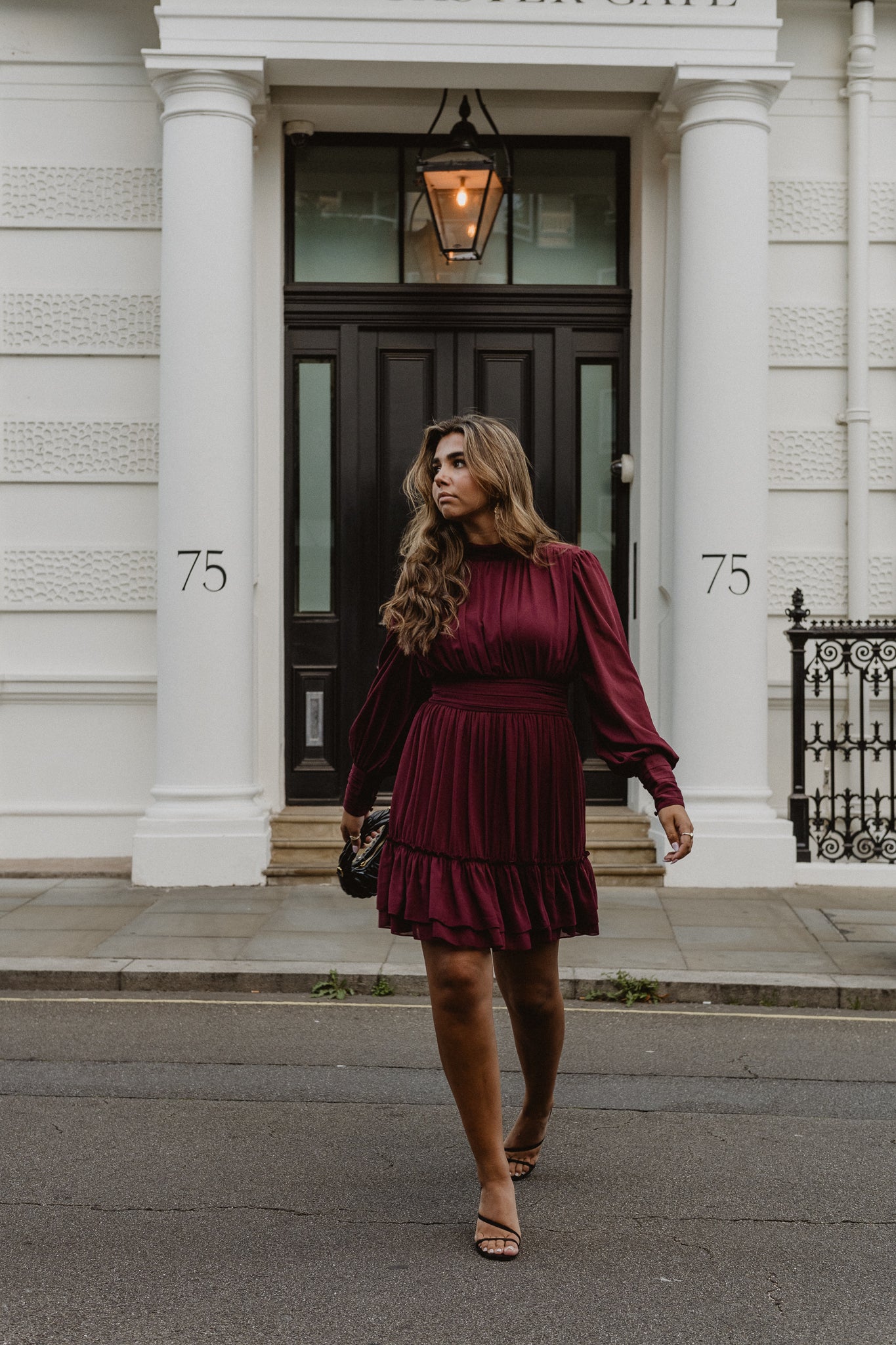 AWBIRDIA Short Dress - Tawny Port